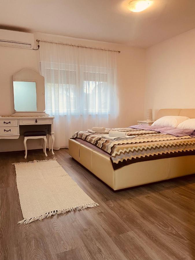 Mamma Mia! Appartement Mostar Buitenkant foto